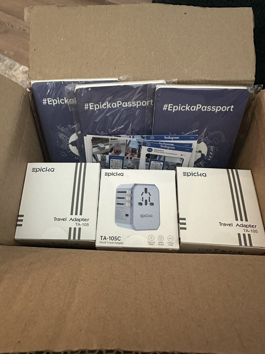 JLMc928's tweet image. Let the travel planning party begin! ✈️
Thank you @Tryazon and @Epickatech for this opportunity! 

#tryazon #epicka #epickapassport #traveladapter #travelessential
