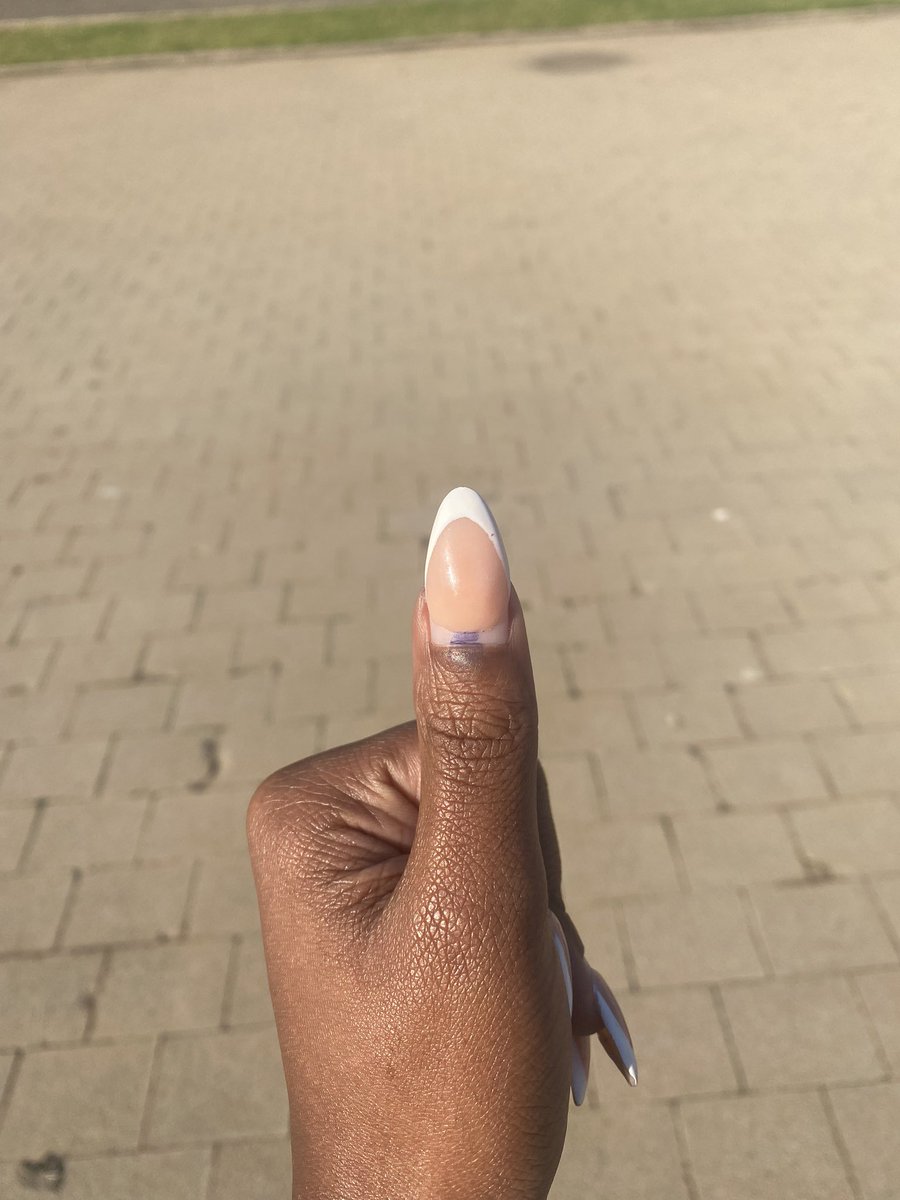 Mmakgosidarling's tweet image. Voting? Done! 
@ComedyCentralAF ? Please bless me ka voucher 🤭 gape I need to be within channel 122 watching #RoastSA with some Nando’s 🤭🤭🤭 #DemoCrazy