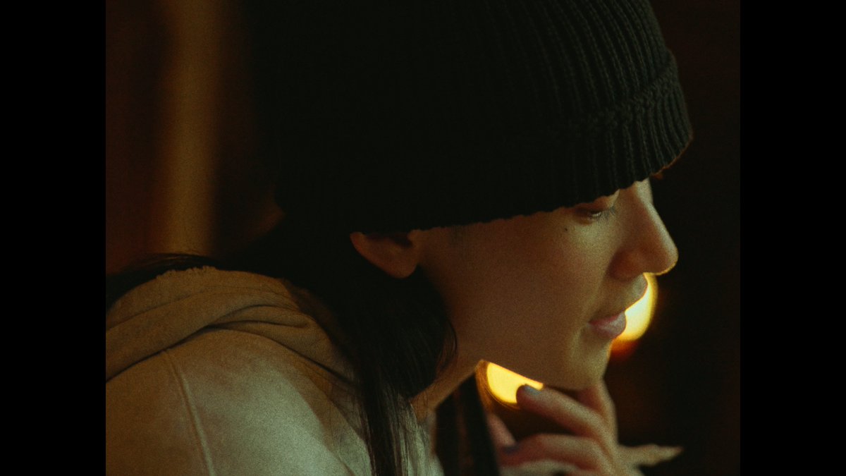 tetuyaokada532's tweet image. 抄語 - 変わる

監督、カメラを担当しました
久しぶりの1on1の撮影で、撮影中色々な懐かしい思い出がよみがえり泣きそうになった
本当にありがとうございました！