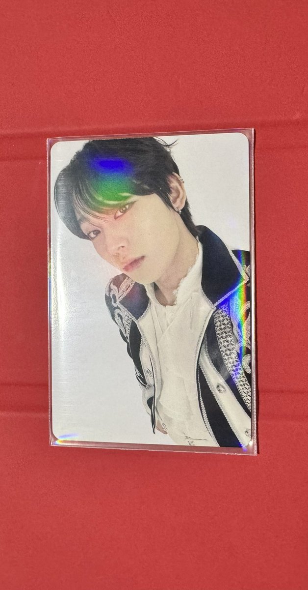 __en_tx's tweet photo. ENHYPEN  交換

【譲】購入特典  ソヌ

【求】同種ソンフン

○郵送
○条件の合う方いらっしゃいましたらリプにてお声がけください🙇‍♀️

 #ENHYPEN   #トレカ交換 https://t.co/jS8v9u0PKZ