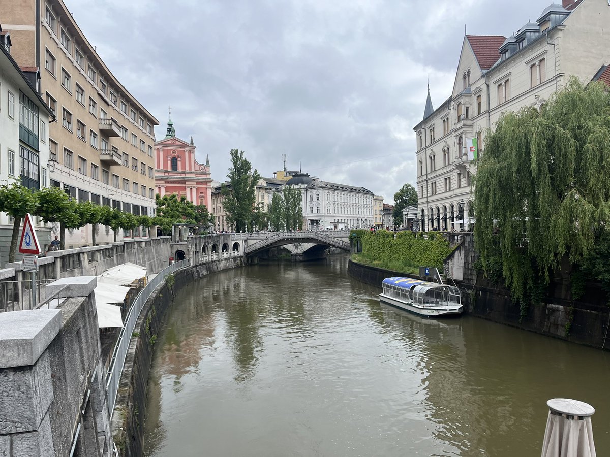 In beautiful #Ljubljana at the Surveillance Studies Conferece for the next days! I’ll present a paper on smart speakers and #glitch studies, co-authored with @NewlandsGemma, shortly in session 1A smart homes #SSN2024 ssn2024.inst-krim.si Reach out if you want to connect!