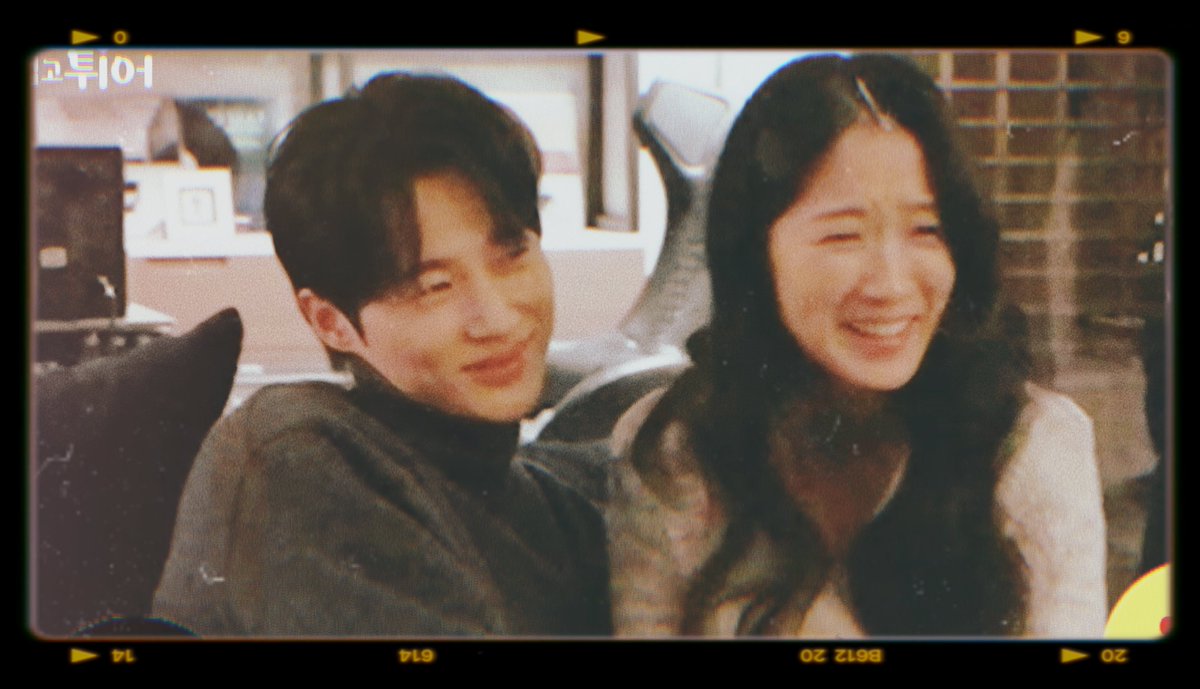 kdramas__'s tweet photo. 𝗠𝗲𝗺𝗼𝗿𝗶𝗲𝘀 𝗳𝗼𝗿𝗲𝘃𝗲𝗿 𝗲𝘁𝗰𝗵𝗲𝗱 𝗶𝗻 𝗵𝗲𝗮𝗿𝘁 📸

#LovelyRunner #KimHyeYoon #ByeonWooSeok https://t.co/UdOkkPA4J9