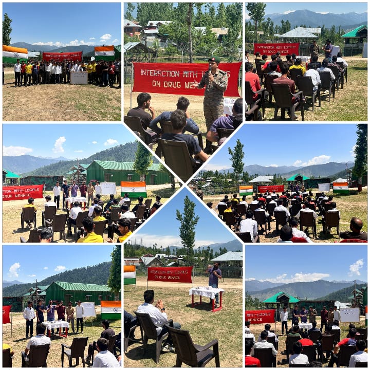 JannatLolab's tweet photo. INDIAN ARMY ORGANISED 'INTERACTION WITH LOCALS ON DRUG MENACE' AT CHANDIGAM , LOLAB.
#Kashmir
#DrugFreeKashmir
#NayaKashmir
#Healthykashmir
#ProsperousKashmir
#IndianArmy
#Youthofkashmir
#IAForKashmir https://t.co/w5PImlpx9z