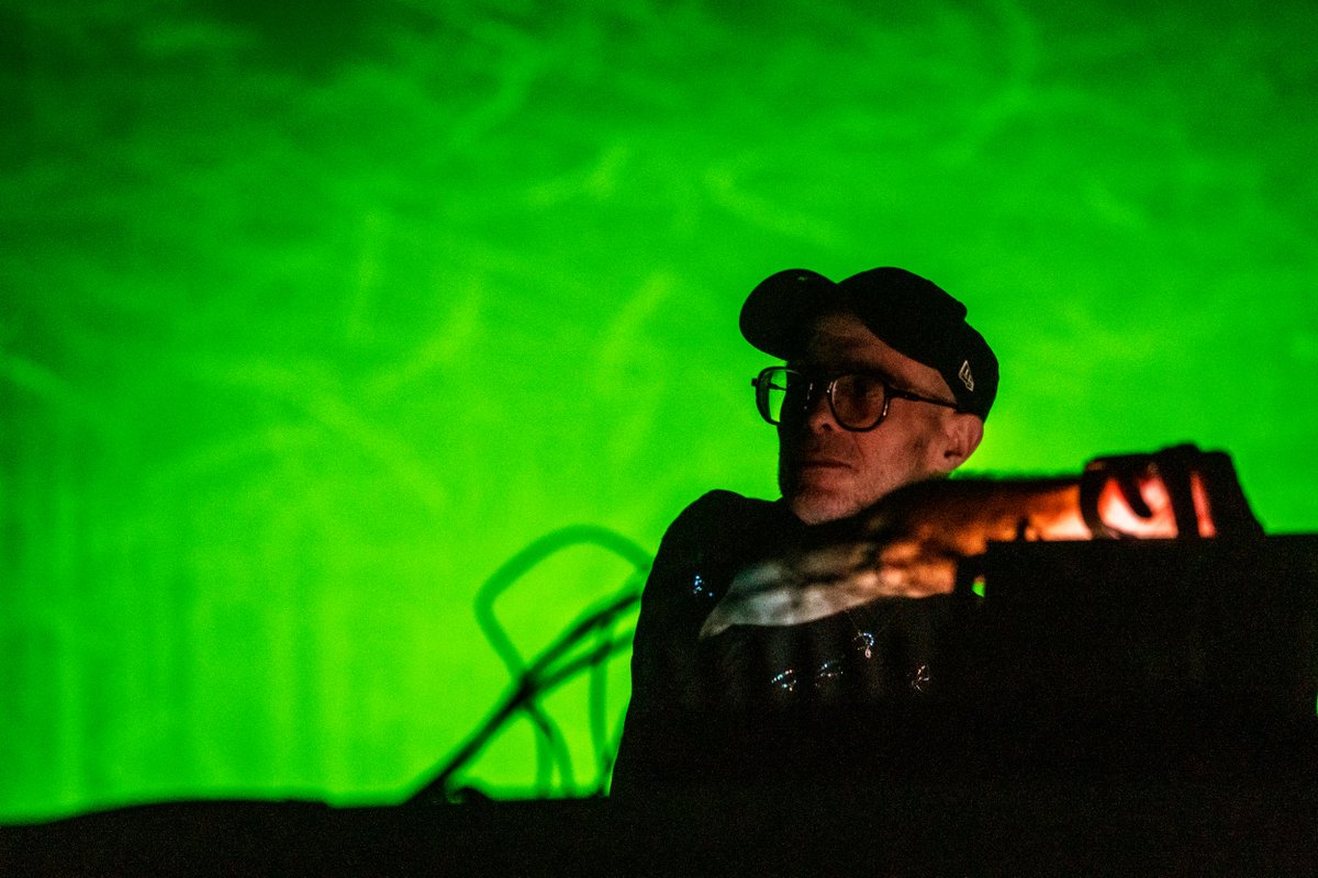 Drugagodba's tweet photo. Še en velik uspeh letošnjega festivala je bil razprodan koncert v @kinosiska. 🥳 Nepozabno plesno soočenje z @AcidArab!  

📸 1 Paul Bourdrel 
📸 2-4 Nika Hölcl https://t.co/DQKUgkxN9n