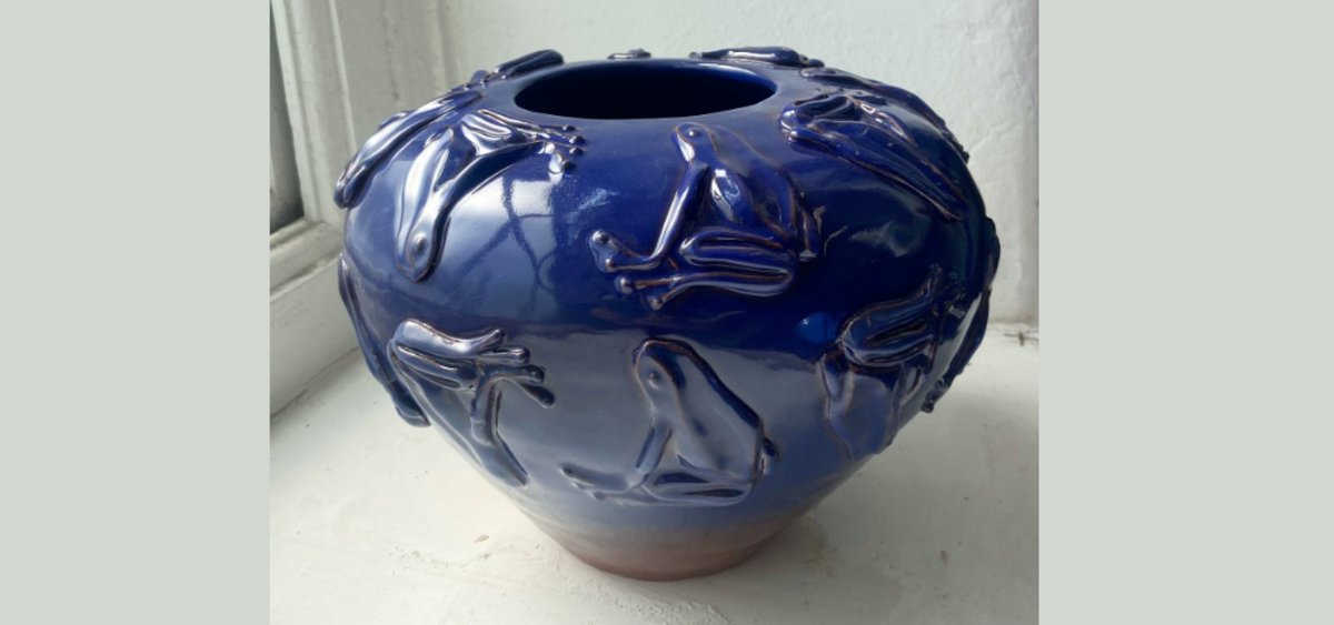Take a look at this beautiful frog covered vase by a learner in Ceramics. Photo shared with us by <a href="/wmc/">chris</a>.3d 🐸📷✨

Tap into your creative side this summer with our exciting range of ceramics courses! 📲 bit.ly/3IAKDKJ 

#inspiringlearning #learnerwork #ceramics