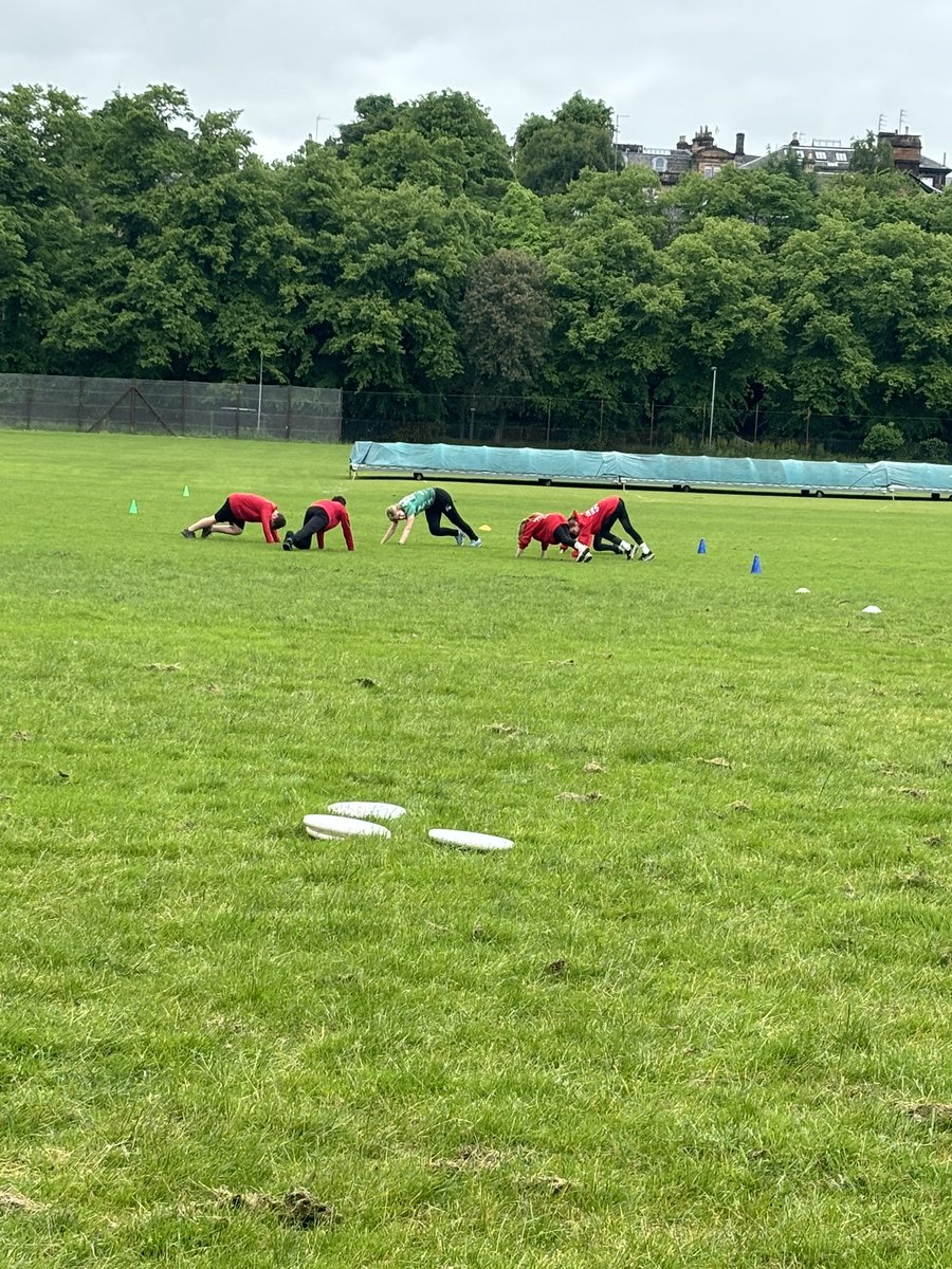 The warm up is underway 🏃🏃‍♀️ <a href="/CorpusChristi_K/">Corpus Christi PS</a> @ACTIVESCHOOLSJS <a href="/glasgowultimate/">Glasgow Ultimate</a>