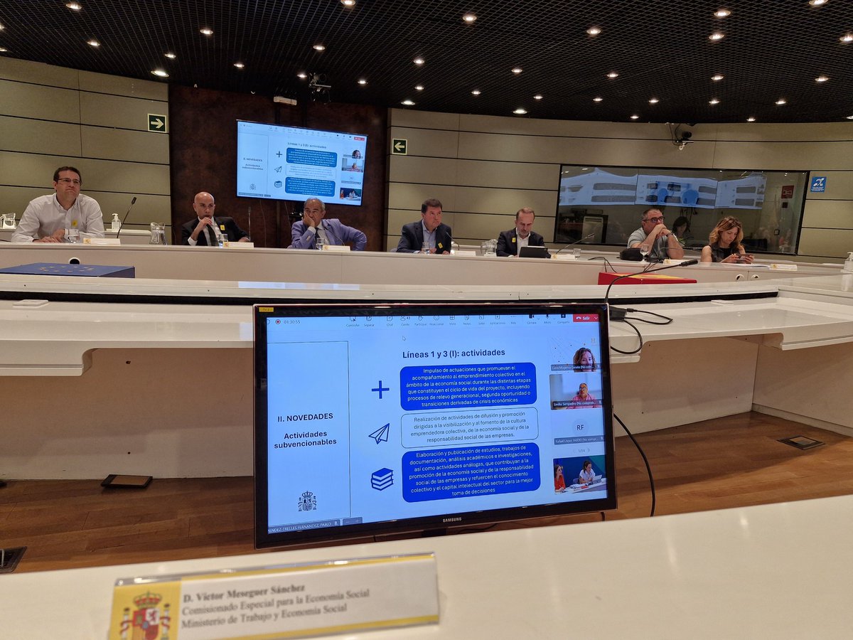 🔴 Hoy en sesión extraordinaria del Consejo de Fomento de la #EconomíaSocial, que preside la SE @segovia_merino, se presenta el proyecto de orden de bases que regula la concesión de subvenciones para promoción de la #EconomíaSocial y de la RSE