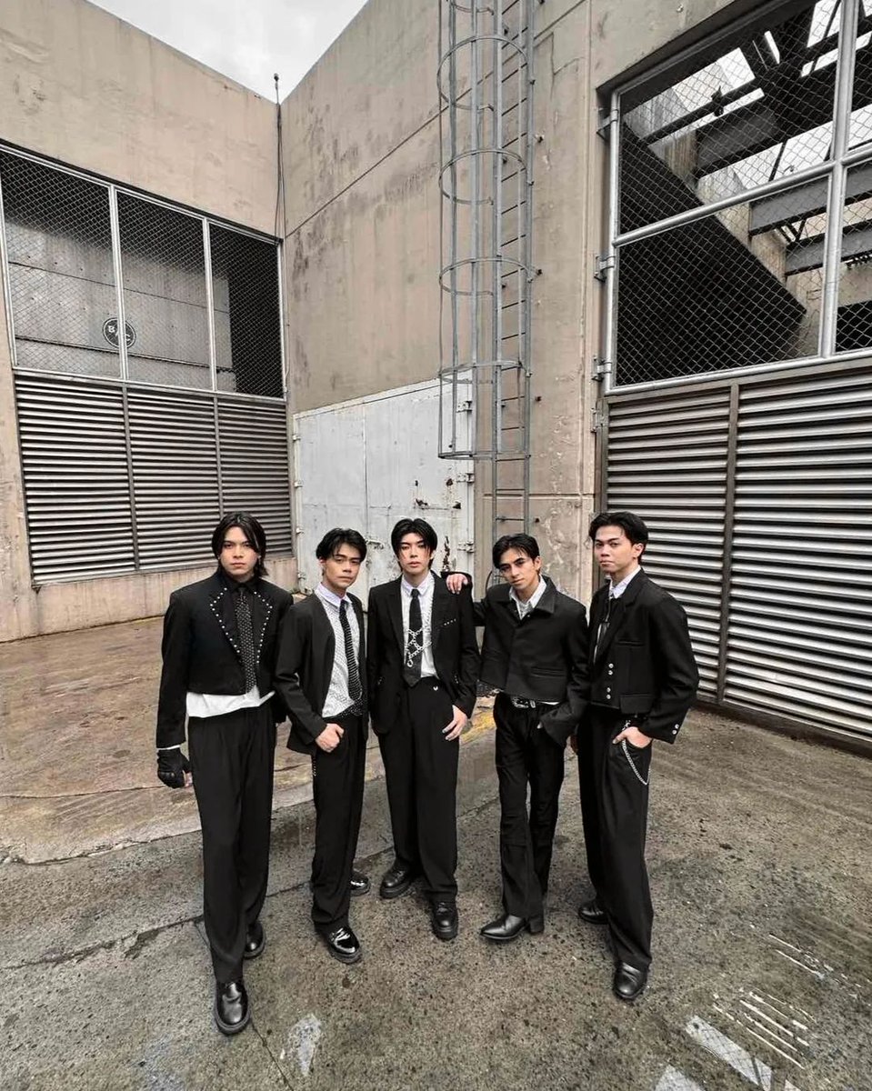 archwrive's tweet photo. 240529 @/naoikai Instagram Update

#WRIVE #WRIVE_Russu #WRIVE_Drei  #WRIVE_Ishiro #WRIVE_Mathew #WRIVE_Asi https://t.co/M2doQMoVc2