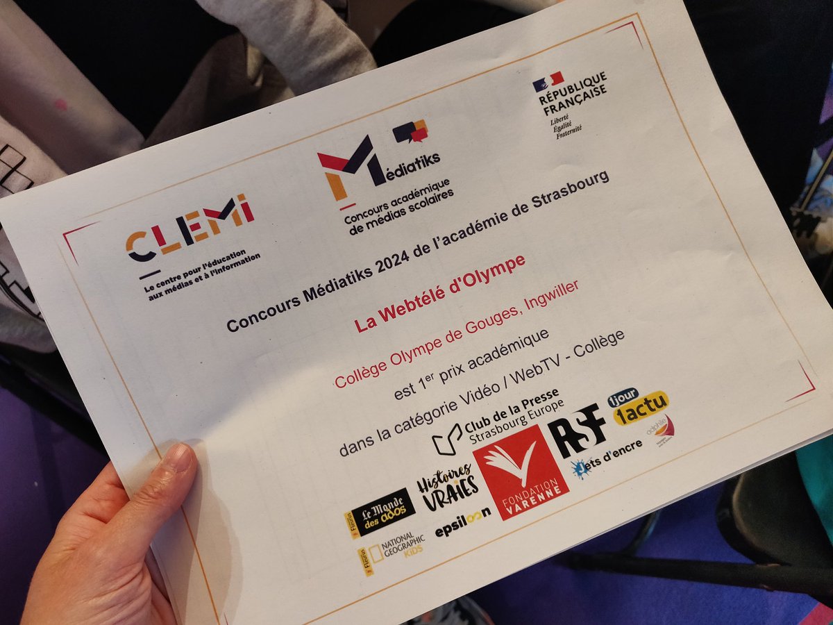 Les réussites se partagent...
Félicitations aux élèves du collège Olympe de Gouges qui ont remporté le concours #MEDIATIKS 2024 pour la création de leur média scolaire : la Webtele d'Olympe.
👉webtvolympe.weebly.com