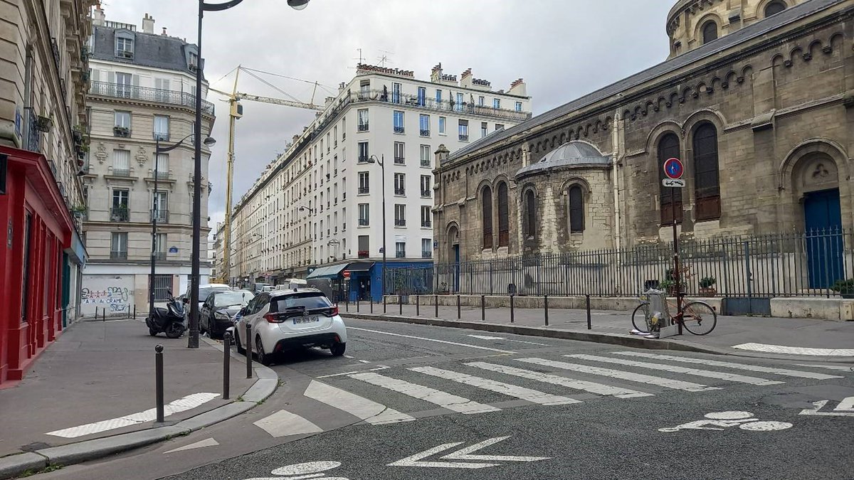 Dans le cadre de la deuxième édition d'Embellir votre quartier Belleville/Saint-Maur, une nouvelle réunion publique est prévue le lundi 3 juin à 18h30 en Salle des Mariages de la Mairie. N'hésitez pas à vous inscrire ici : mairie11.paris.fr/pages/embellir…