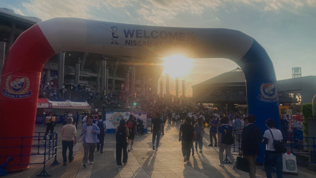 とったびはリアタイできなそうですが、今日も日産で楽しみます🙋‍♀️⚽️

推しガーランド買ってもろた✌︎