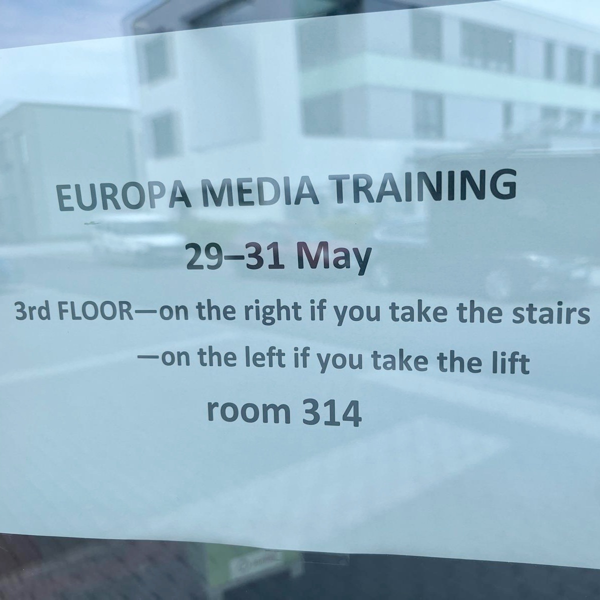 Czech Advanced Technology and Research Institute tweet media