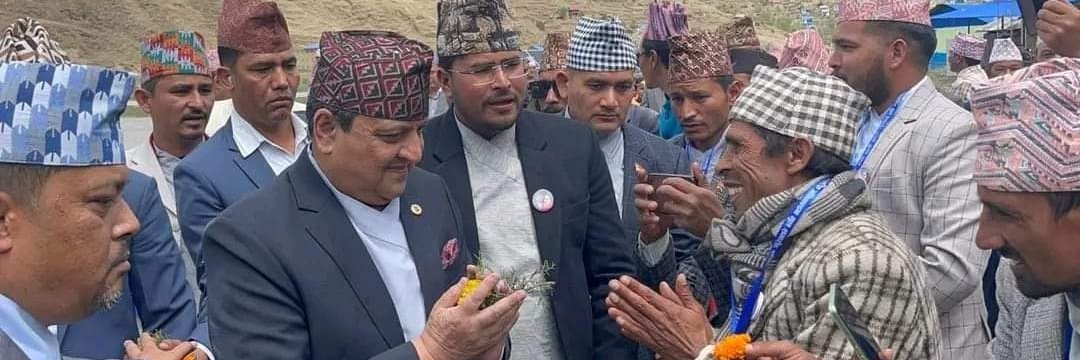 manishkdulal's tweet photo. @Niranja81543381 राजा सहितको प्रजातन्त्र सक्रिय राजसंस्था 🇳🇵 https://t.co/LKgWB4k8vq