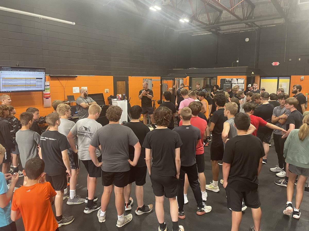 Owensville Dutchmen Football tweet media