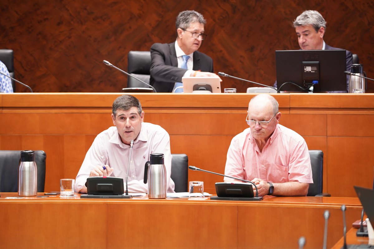 Desde PAIDAS, Manuel Latorre pide “más consideración” ante el problema de la superpoblación de conejos que “afecta a unas 1.197.900 hectáreas en Aragón” y pide “catalogar al conejo como especie productora de graves daños agrícolas”.

🗣️#ComparecenciasCiudadanas