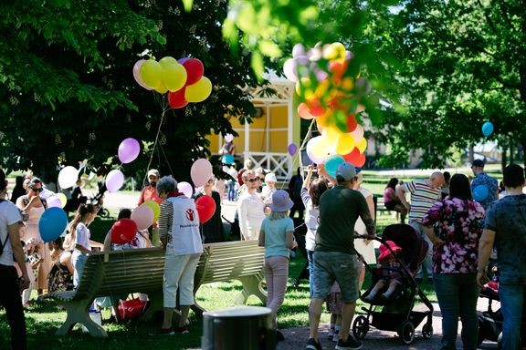 Naantalin Lasten Musiikkijuhlat tarjoaa perheille iloa ja yhteisiä elämyksiä 7.-9.6.2024 festivals.fi/naantalin-last… @NaantalinMJ