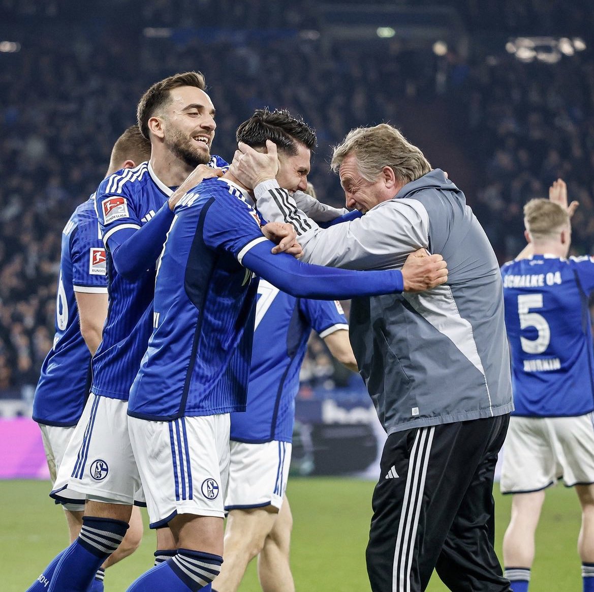 Werde den Jungen schon vermissen 🥺

#S04 #Schalke