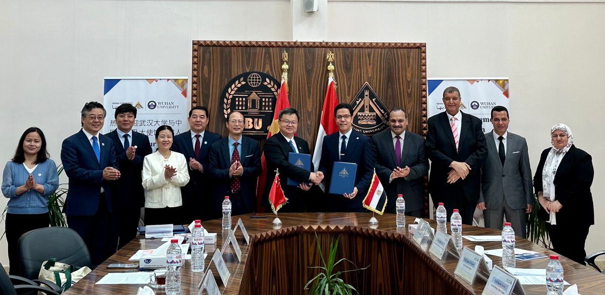 ✈️Academician Zhang Pingwen, president of #WuhanUniversity led a delegation to visit universities and institutes in Kenya, Egypt and Morocco to deepen collaborations in exchange programs, talent training, cultural exchanges and scientific research🤝. @UNEP @DiscoverJKUAT