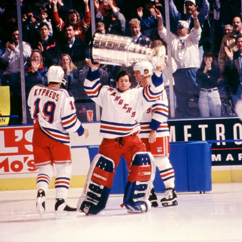 RIGHT NOW @JeremySchaap joins @HDumpty39 & @RothenbergESPN to talk about the upcoming @E60: 'No Easy Victories - The 1994 New York #Rangers.' Listen on @ESPNNY98_7FM, the ESPN New York app or bit.ly/ListenESPNNY.