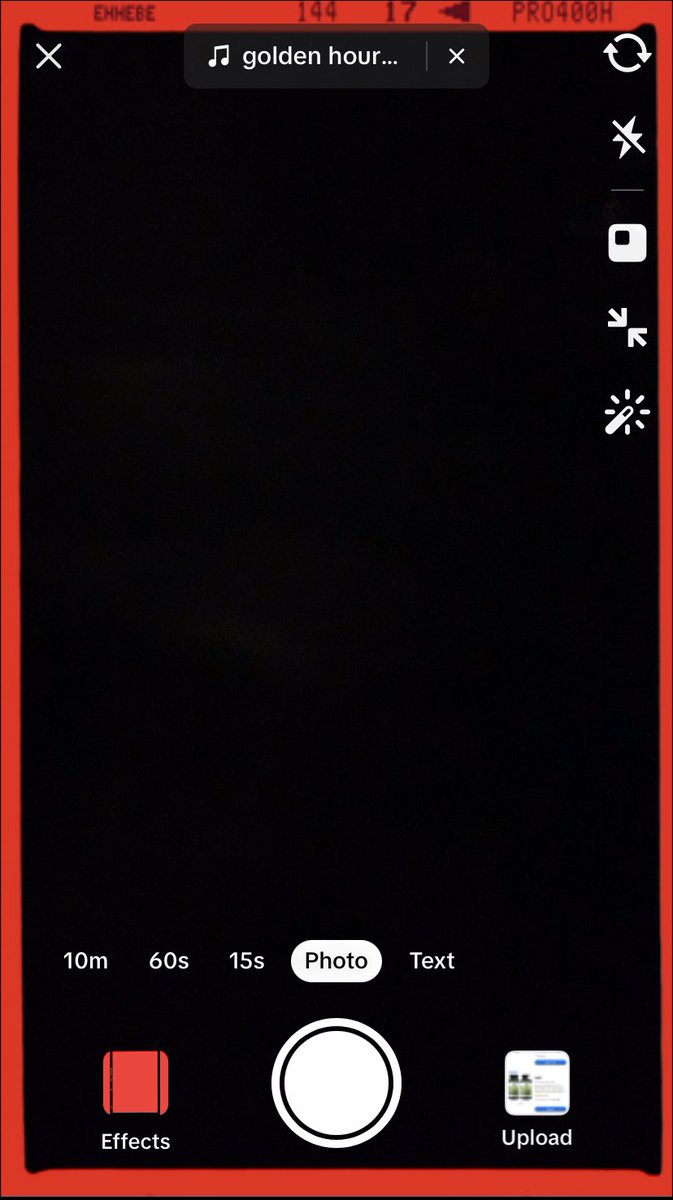 CVFTweets's tweet photo. Out now! The Red Film Frame effect on TikTok #effects #redframe #tiktoks https://t.co/Uk5mq15OzC
