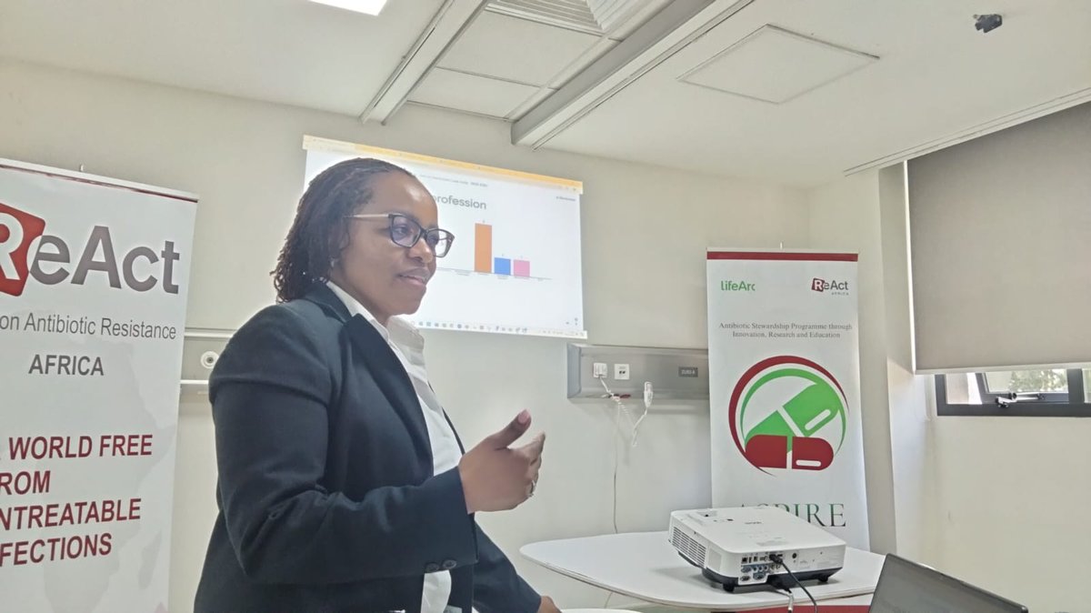 Antimicrobial Stewardship Training ongoing @AarHospital in Kenya as part of the #ASPIRE project interventions where @ReActAfrica_RAN is partnering with LifeArc. Learn more about the #ASPIRE program here👉reactgroup.org/africa/about-r…