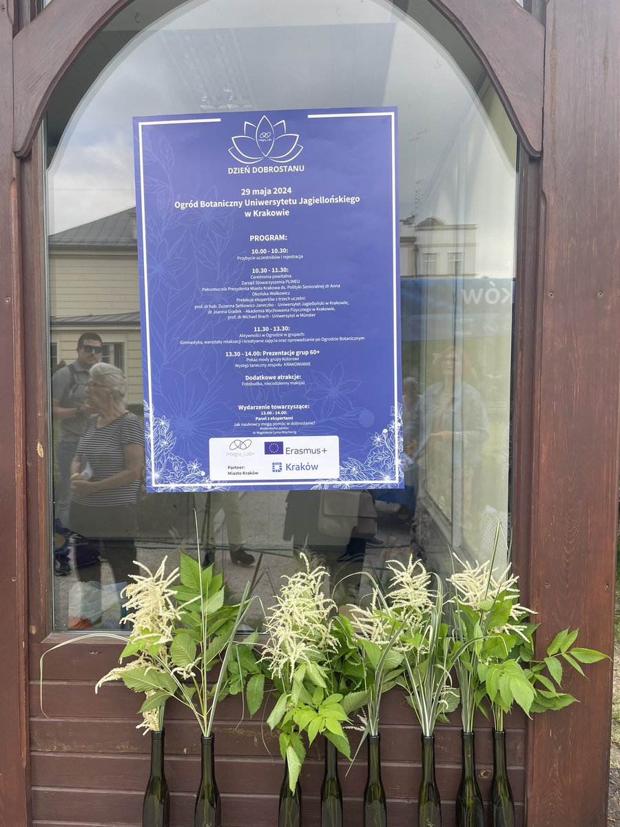 Mónica Viñarás Abad tweet media