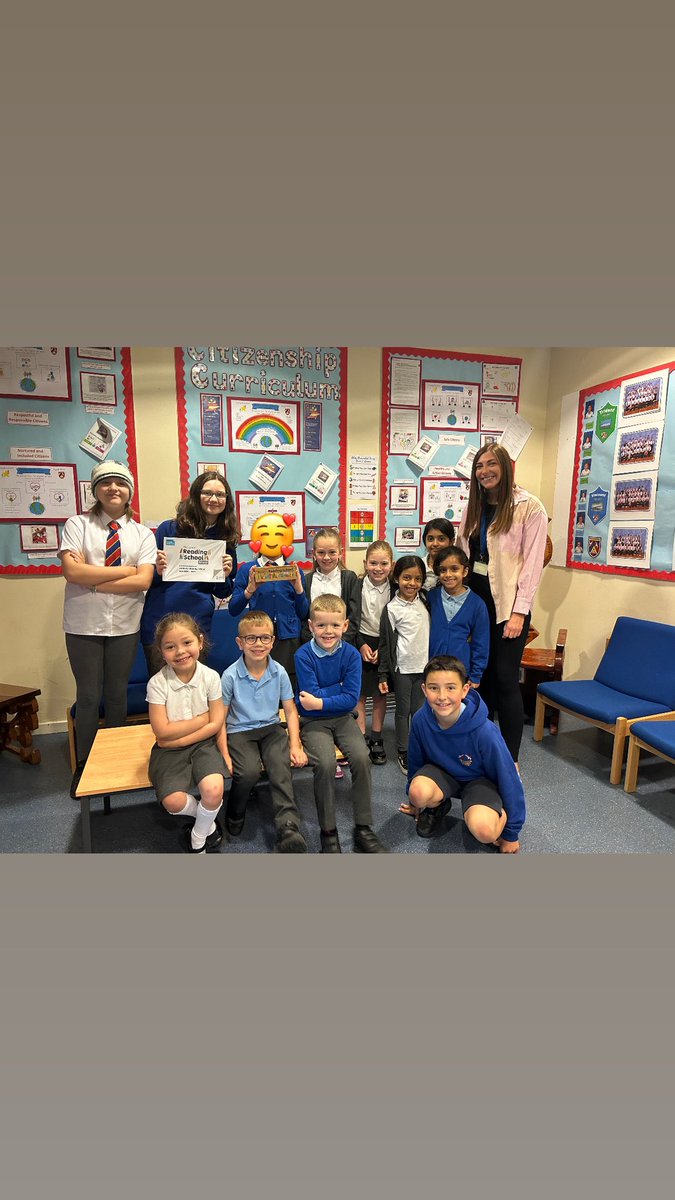 A huge well done to our Achieving Citizens committee who helped, along with parents, pupils and staff of Arky, to achieve our Silver Reading Schools accreditation! Well done, team! 🩶📚📖 #Readingschools #silveraward