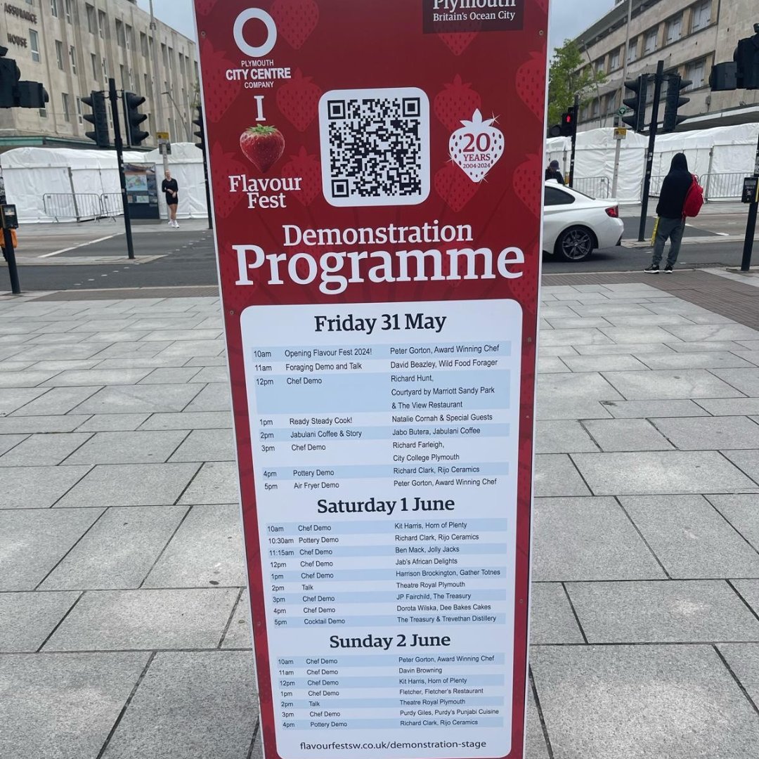 FlavourFestSW's tweet image. Preparations are underway for Flavour Fest which starts this Friday 31 May in @PlymCityCentre! 🙌

Check out a new addition to this year's site with the information towers that are loaded with everything you need to know about the event!
flavourfestsw.co.uk