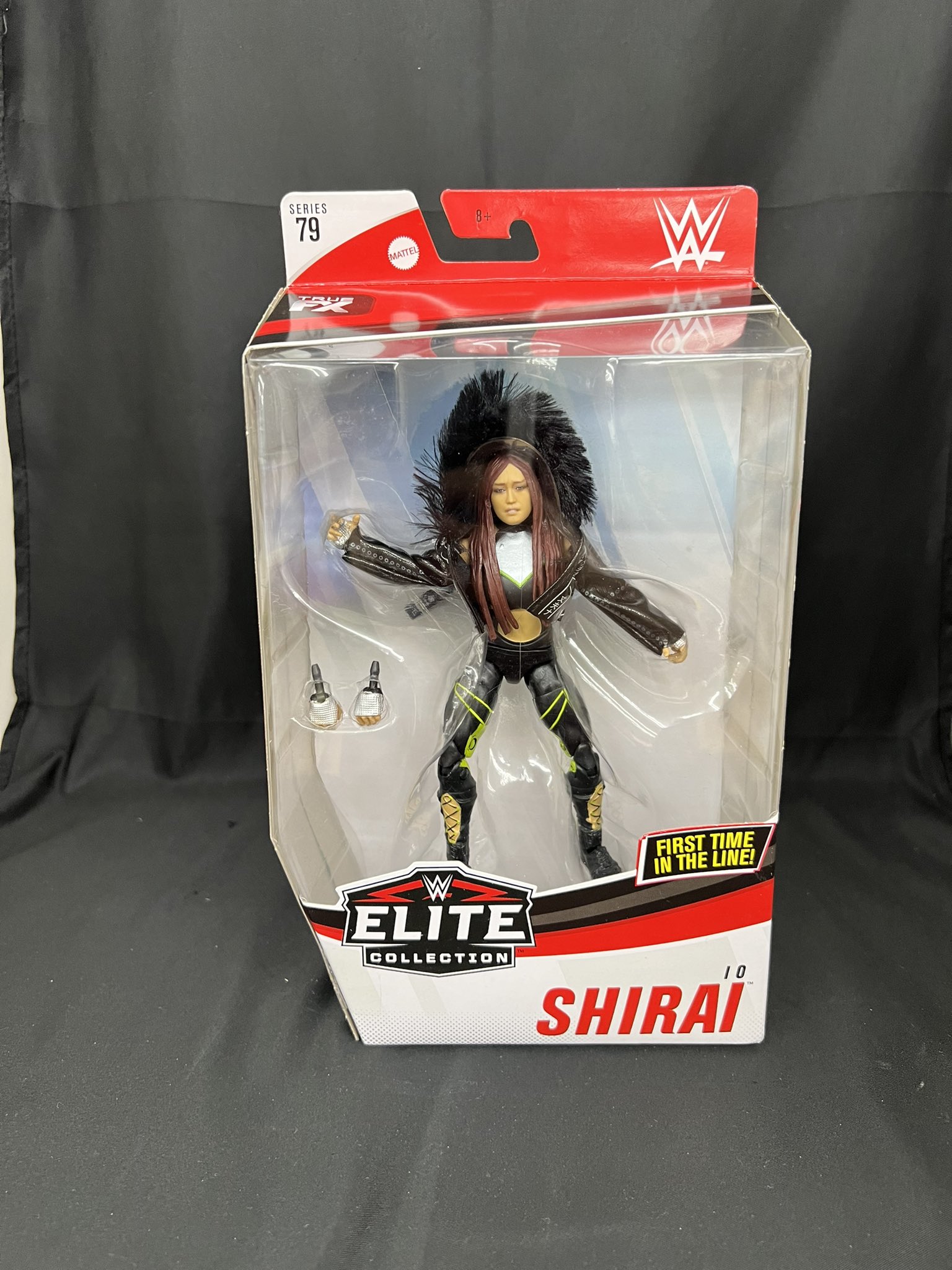 WWE 紫雷イオ　フィギュア　エリート Yahoo!オークション - WWE Mattel Elite Iyo Sky Io Io Shirai