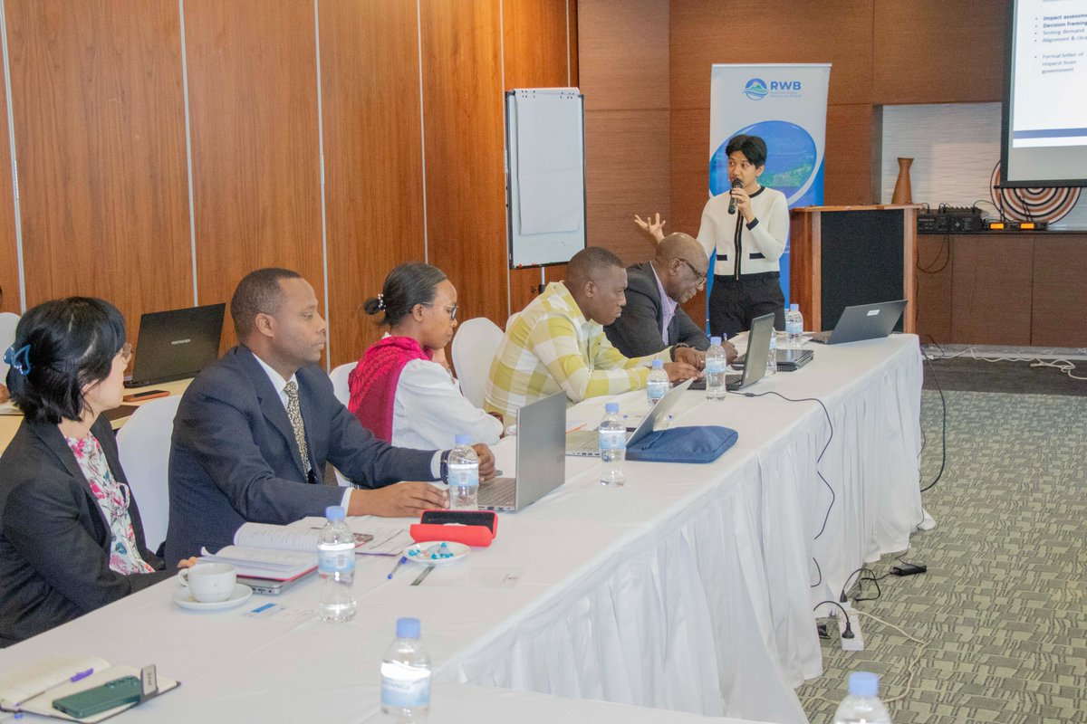 HAPPENING🚨 The @RwandaWater, in collaboration with @2030WRG, is hosting a learning session that brings together members of the Multi-Stakeholders Platform (MSP) in water resources management. 1/2