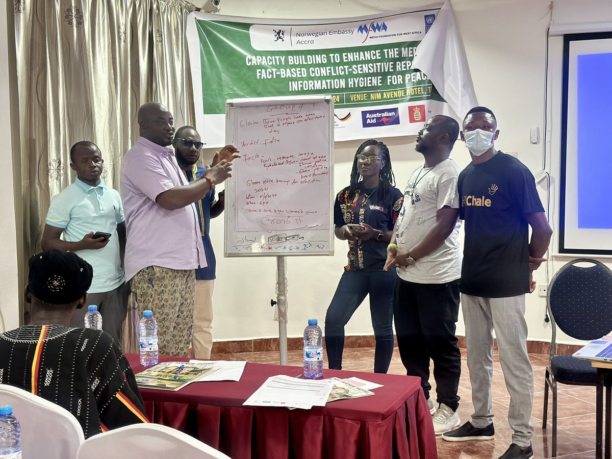 In a world where information spreads rapidly, responsible journalism is key. We continue our media training in Tamale, Northern Region🇬🇭with @TheMFWA. We are engaging journalists on how to fact check their information before publishing to prevent misinformation.