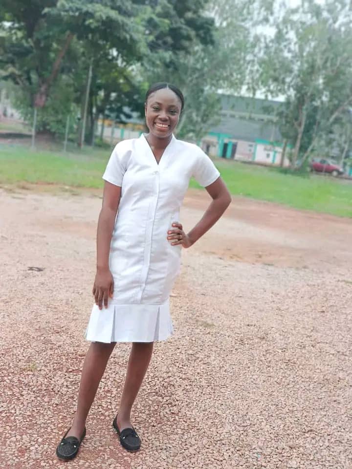 Agabs; beloved of many, David's mum and an amazing lady. The products of her culinaria is toothsome, it puts anorexia to flight. A kind soul, resourceful and carries an atmosphere of warmth into the room. Meet our next feature on the personality of the day series, Dr. Agabi 🥳🥳