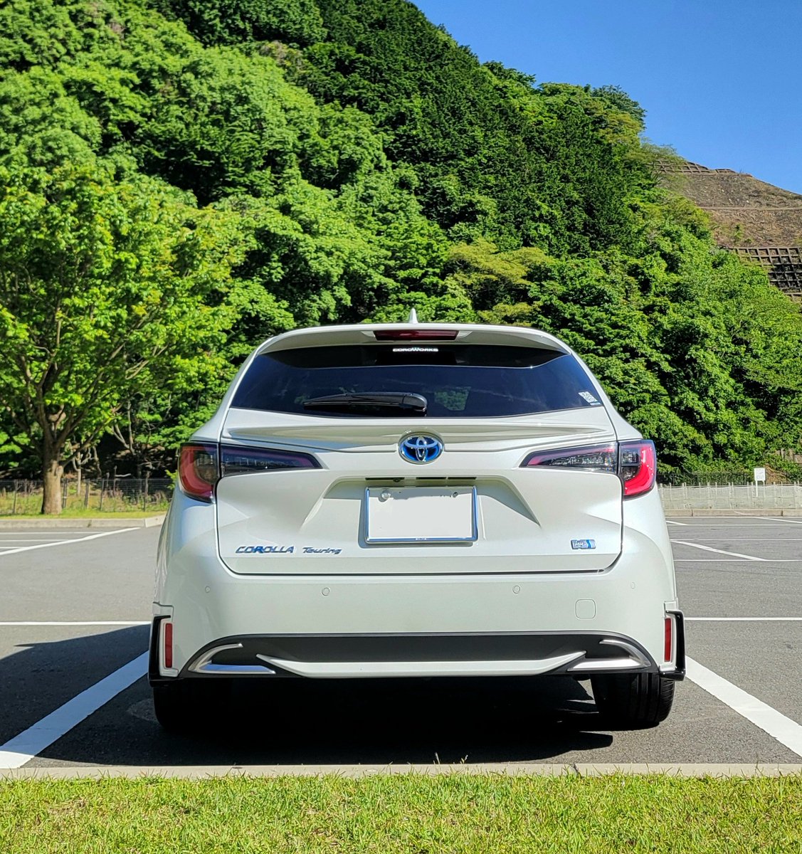 リアにも、スポーティーさを求めて☺️ #カローラツーリング #カロツー
