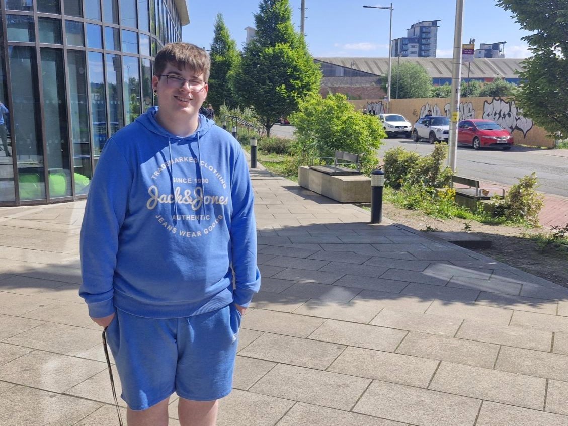 Good luck to @CAVC student Ben Voisey who is competing for Medal y Dysgwyr today at @EisteddfodUrdd! 🤞 Watch here: s4c.cymru/clic/Live/llwy…