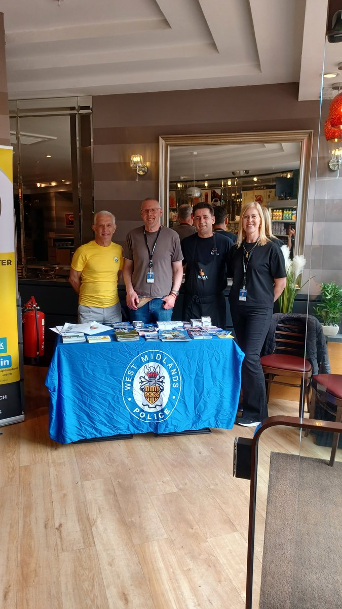 Pop up cyber event at Roma coffee shop in the Gracechurch shopping centre with NHW Area Coordinator Reg, Sutton & partnerships officers. @Sutton_WMP @scgracechurch