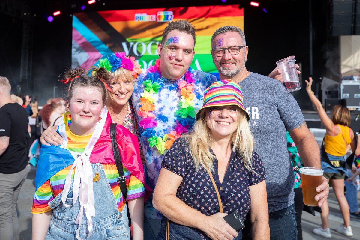 The Piece Hall tweet media