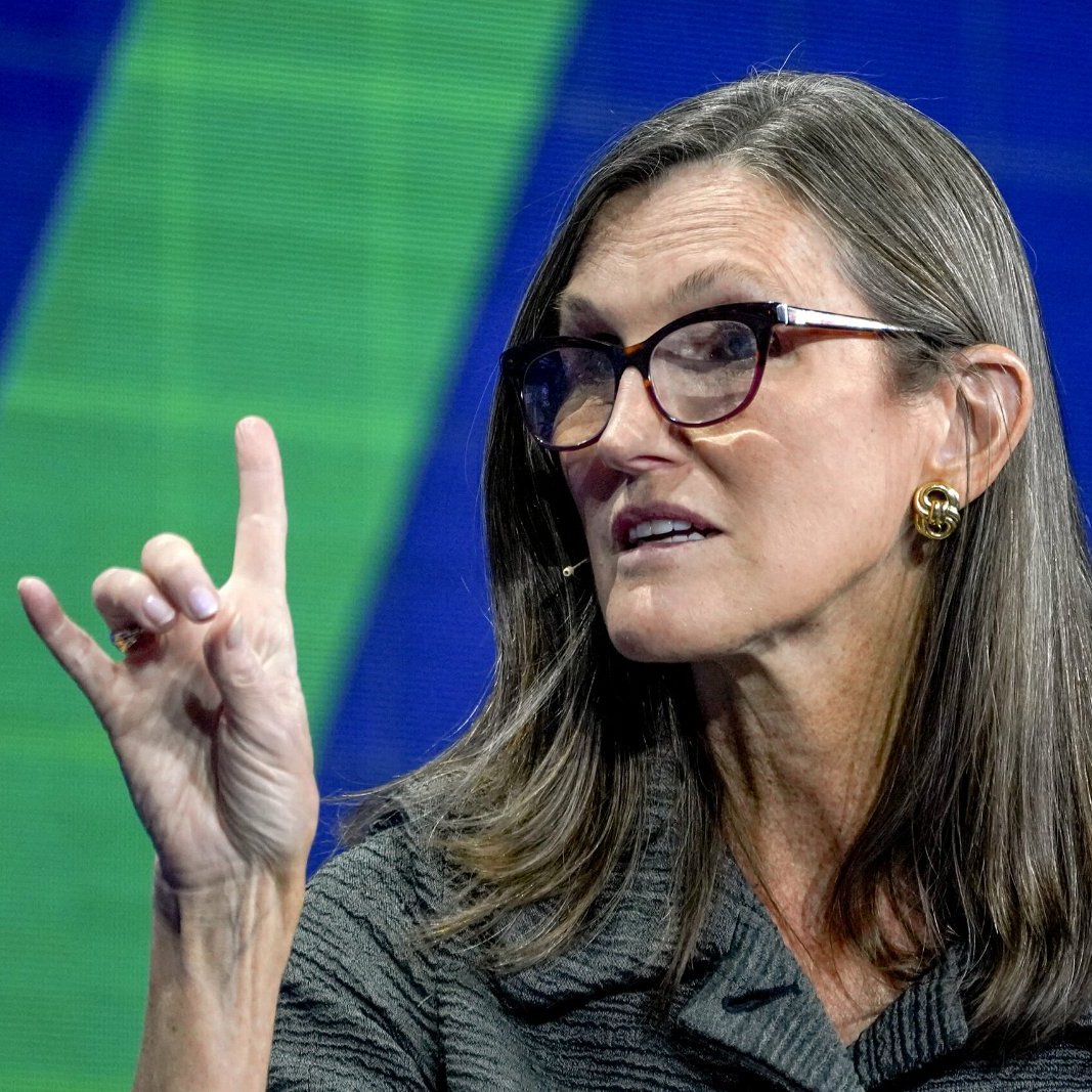 JUST IN: Cathie Wood says #Bitcoin and AI could 10x El Salvador's economy in 5 years.