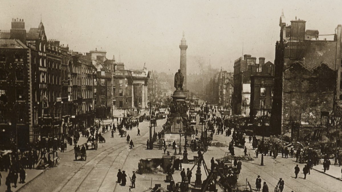 We continue our focus on the story of O'Connell Street at the heart of our nation's Capital which this month in 1924 changed its name from Sackville Street to O'Connell Street on #RTENationwide Wednesday 29th May @RTEOne 7pm @BlathnaidRua @VisitDublin @DublinHour @dublin_ie RT