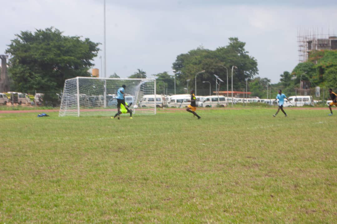 itzkennyjay's tweet photo. Big chances missed yesterday 
#OAUSPORTFESTIVAL #OAUTWITTER #AGRICLAW #ADMINTECH https://t.co/41XciAyNi1