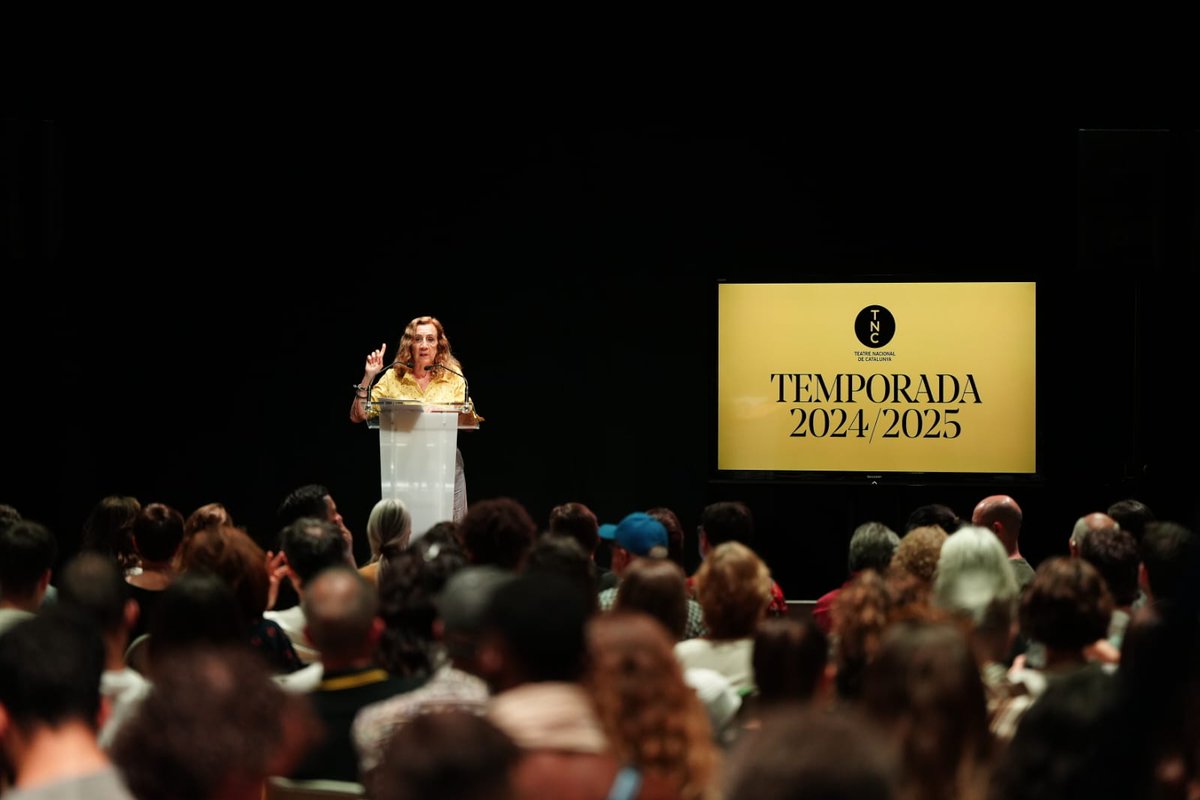 El primer musical que s’estrenarà a la taquilla catalana serà #Ànima al @teatrenacional, que avui ha presentat la temporada 24/25. 👉🏼Una programació amb 39 propostes, moltes de les quals ens parlaran de la voluntat de canvis i de vides als 'marges', que és el concepte d'enguany.