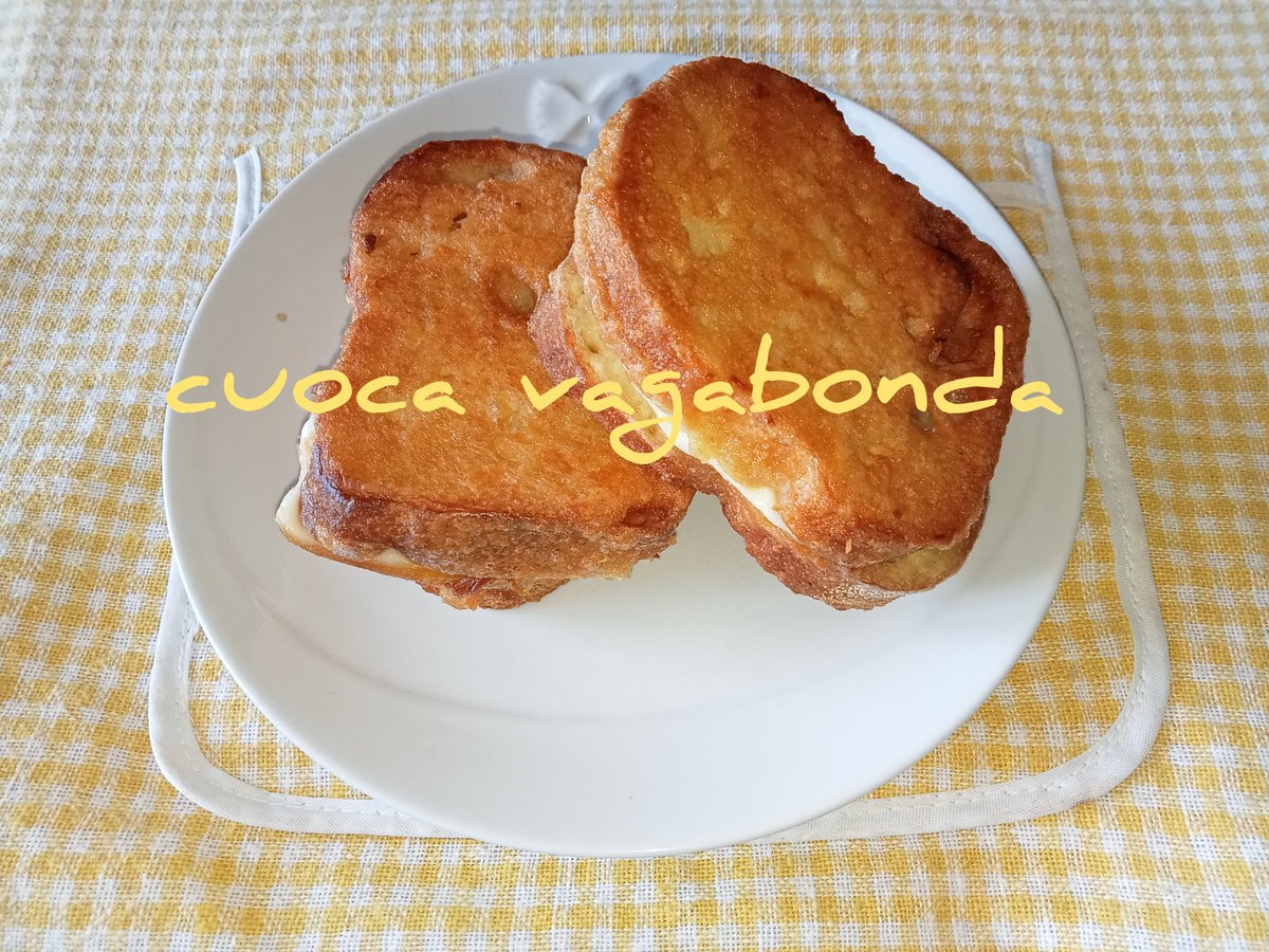 CuocaVagabonda's tweet photo. Mozzarella in carrozza
#mercoledi #pranzo
#mozzarellaincarrozza 

la ricetta è sul mio blog 👇https://t.co/XjllRdaBt5
digitando il nome della ricetta nella casella di ricerca 🔎

seguimi su instagram @cuoca_vagabonda https://t.co/0HWE5lA4z0