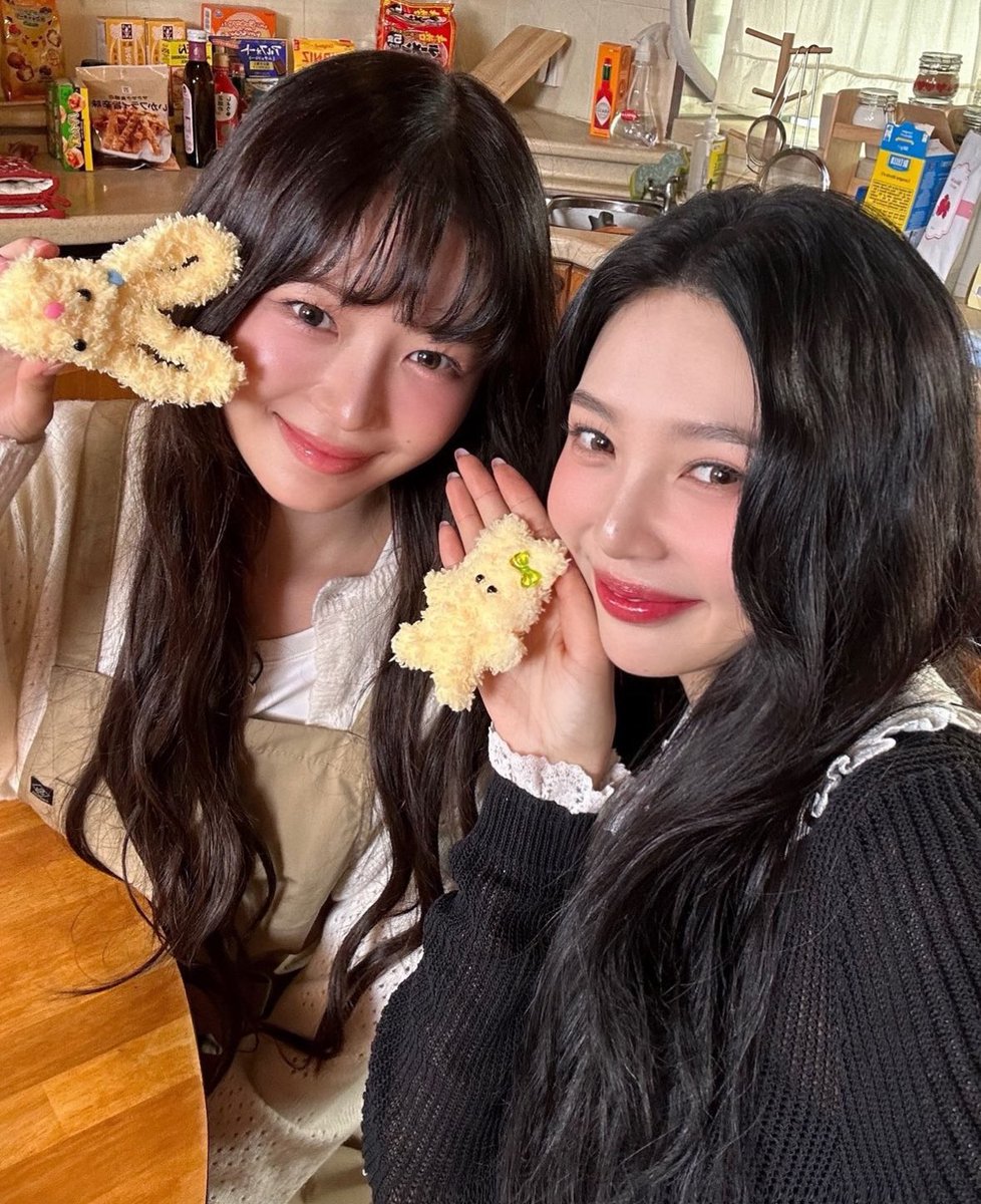 thinkaboutyodol's tweet photo. ジョイたまがあげたレイちゃんとのツーショ可愛すぎる尊い https://t.co/k4Tg2it4hS