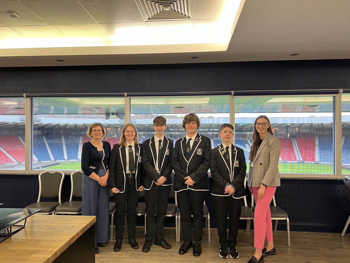 Miss Murray tweet media