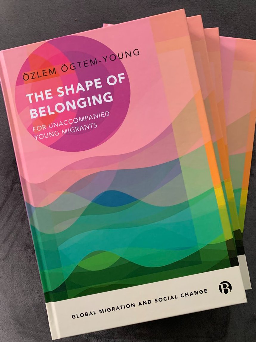 OzlemYoung's tweet image. Exciting News! My book, The Shape of Belonging, is out now @BrisUniPress! Explore conditions/nature of #belonging amidst uncertainty &amp;amp; violence of #AsylumSystem. Through compelling accounts, I uncover the tenacity, fragility &amp;amp; potentiality of #belonging of #UnaccompaniedYouth