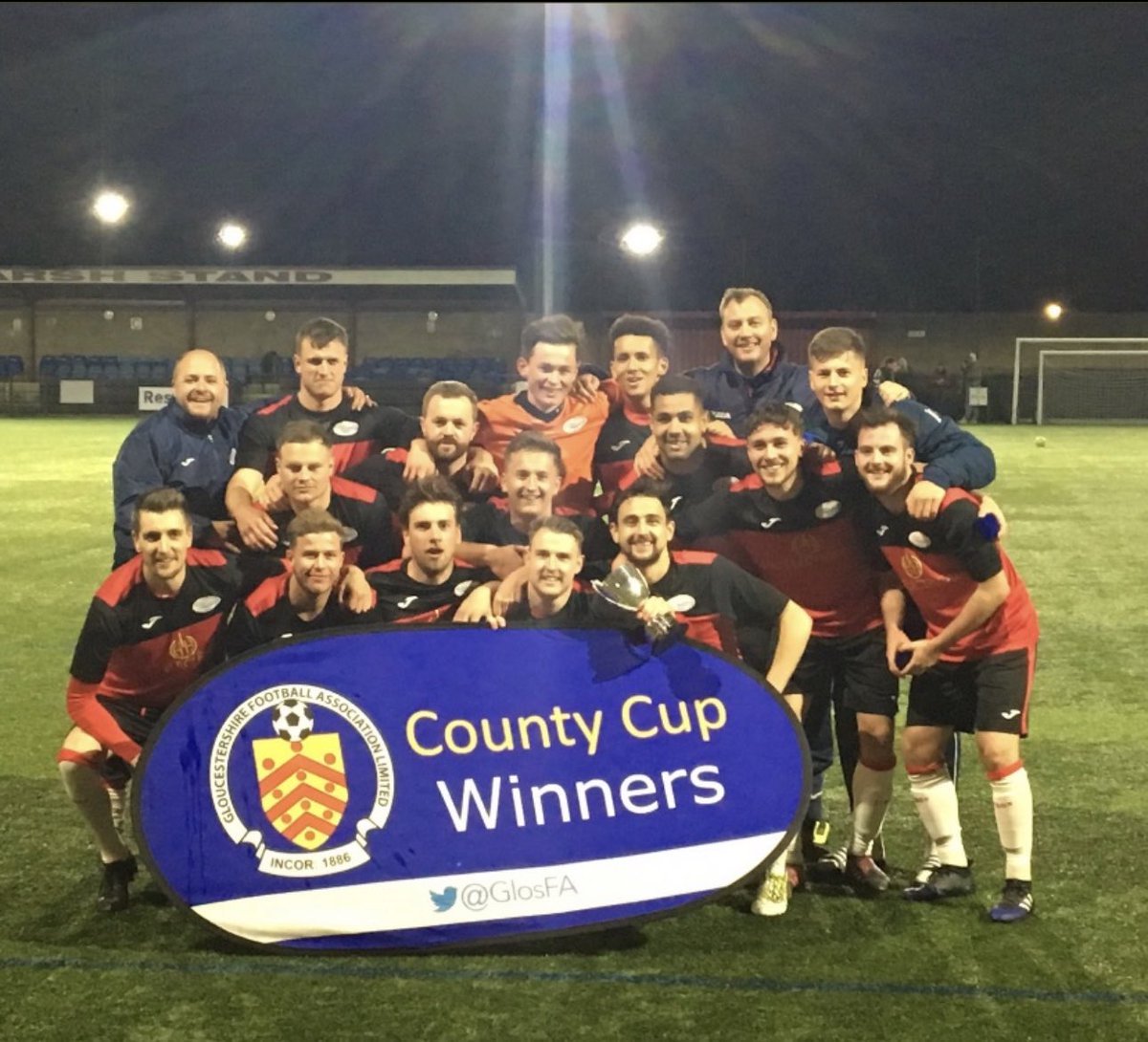 MatthewSpiller's tweet image. 7 of the best  years I could’ve asked for. Thank you so much to @CribbsFC for an unbelievable ride with so many great memories and friends made a long the way. 

Special mention to @SwanseaWizard73 for everything he does to make the club what it is as well as many others UTC 💙