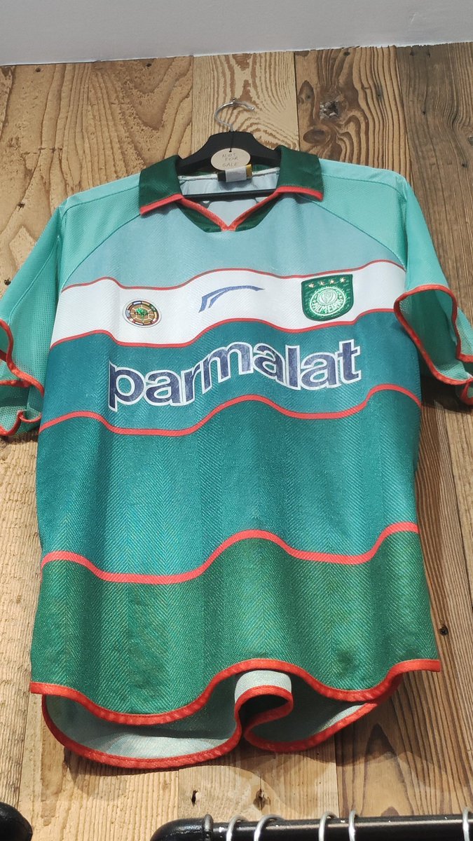 Krótka wizyta w <a href="/Nostalgia_Praga/">Nostalgia_Praga</a> 
Szymon obiecał, że na kolejny <a href="/kits_up/">#KitsUP</a> powinien dotrzeć 😁😎👕