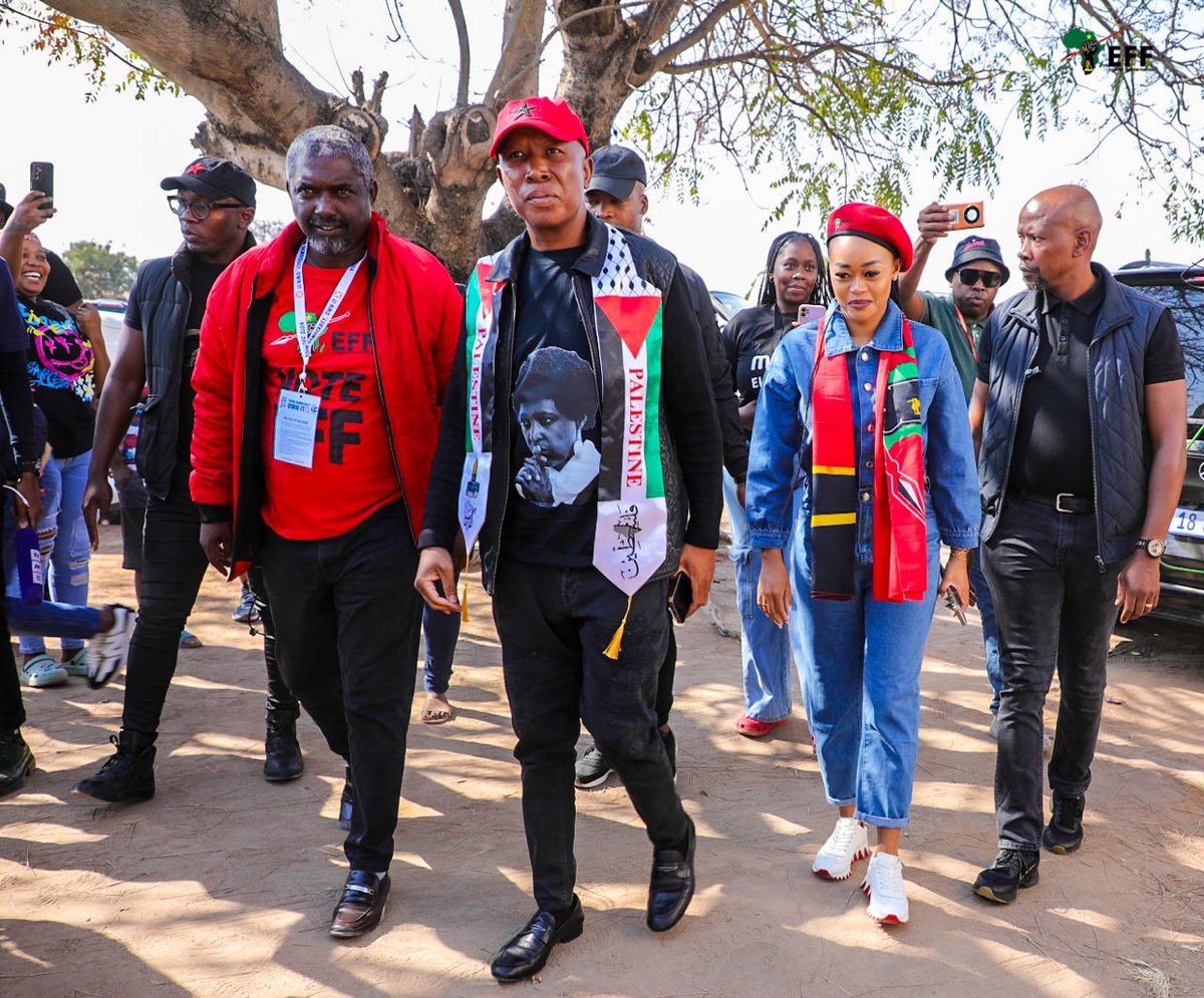 The incoming President of South Africa @Julius_S_Malema accompanied by our First Lady Ms Mantoa Matlala and the EFF convener of elections in Limpopo, Commissar @GardeeGodrich have arrived at Mponegele Lower Primary School to cast their vote. #VoteEFF #MalemaForSAPresident