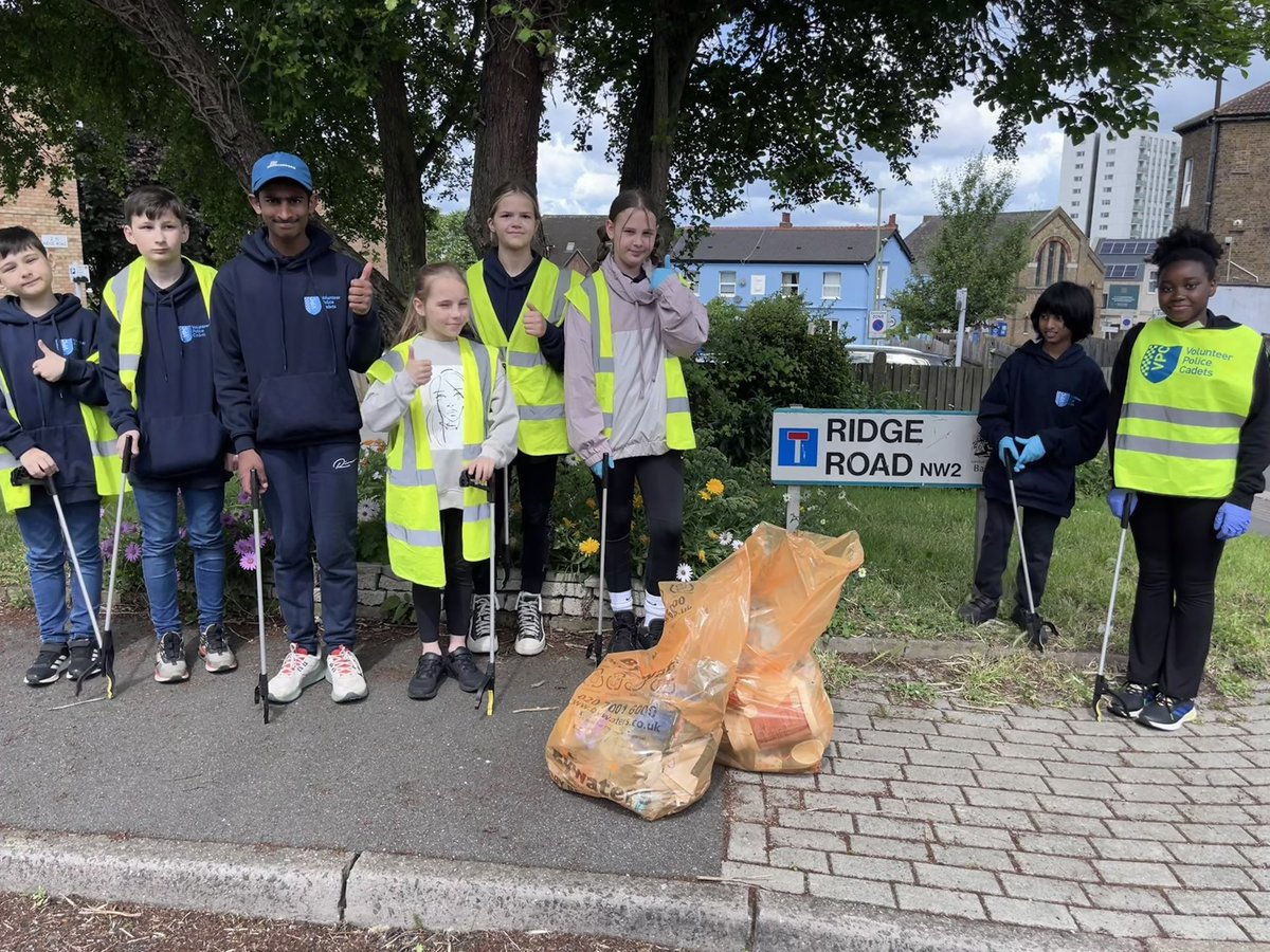 Childs Hill Police (@mpschildshill) on Twitter photo Following reports of ASB, Child’s Hill SNT have been out this morning with the assistance of <a href="/BarnetVPC/">BarnetVPC</a> conducting Weapons Sweeps and Litter Picking. The Cadets have so far kindly cleared Gillingham Road & the Ridge Road, NW2 car park of litter. <a href="/MPSBarnet/">Barnet MPS | North West BCU</a> <a href="/NationalVPC/">National Volunteer Police Cadets</a> <a href="/MPSCadets/">MPS Cadets</a> Following reports of ASB, Child’s Hill SNT have been out this morning with the assistance of <a href="/BarnetVPC/">BarnetVPC</a> conducting Weapons Sweeps and Litter Picking. The Cadets have so far kindly cleared Gillingham Road & the Ridge Road, NW2 car park of litter. <a href="/MPSBarnet/">Barnet MPS | North West BCU</a> <a href="/NationalVPC/">National Volunteer Police Cadets</a> <a href="/MPSCadets/">MPS Cadets</a>