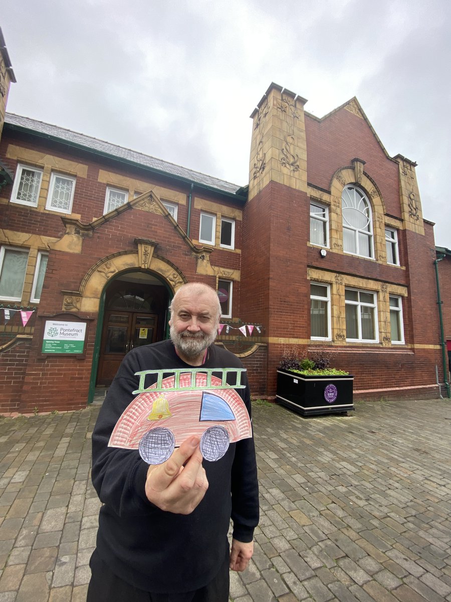 WFMuseums's tweet photo. Pontefract Museum will be open from 10am on Saturday 8 June for #WheelFest! π
As well as all the usual loveliness, we will also have some * wheely * good free family crafts.
This paper plate fire truck is being splendidly modelled by Visitor Experience Assistant David! π https://t.co/EdjKOa6ltX