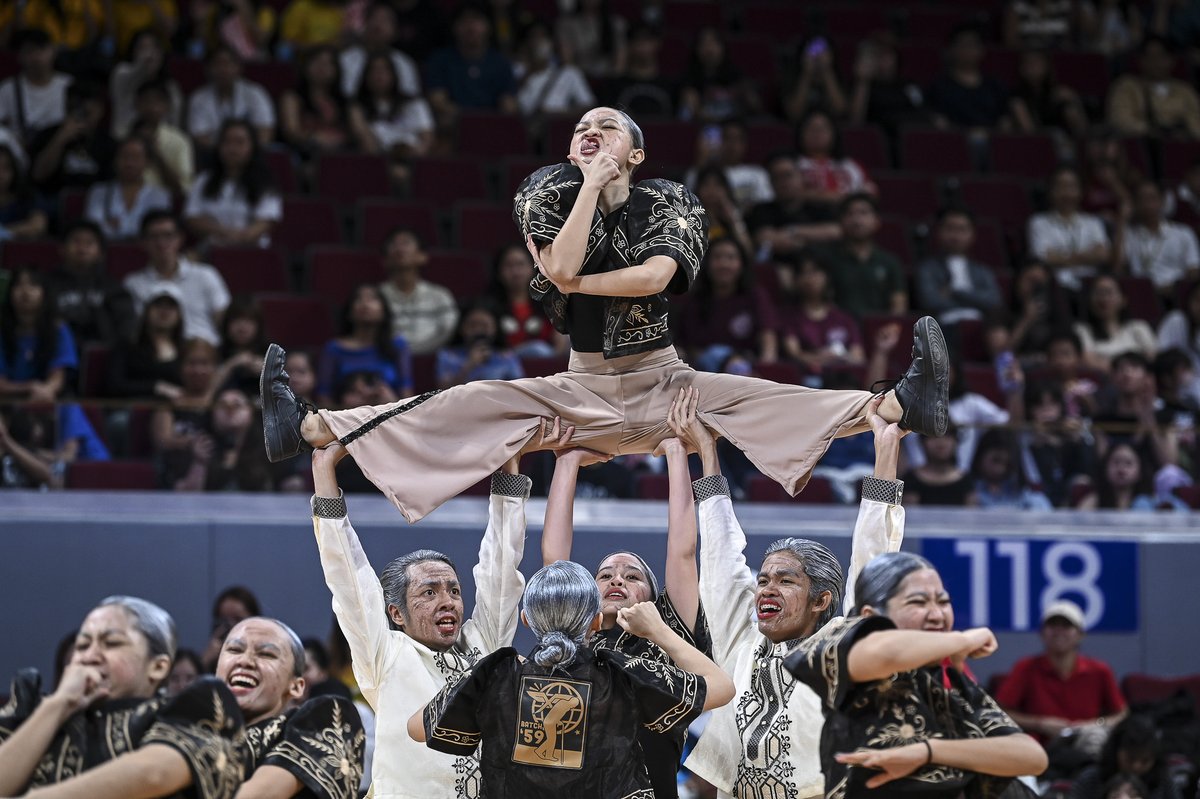 MOVES LIKE CHAMPIONS 💪

The UST Prime hyped up the crowd and danced the night away, taking home the UAAP Seniors Street Dance Champions trophy home. 

#UAAPSeason86 #UAAPonOneSports #FuelingTheFuture

📸 UAAP